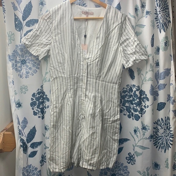 BCBG White and Blue Stripe Button Romper- Sz M - Picture 1 of 6